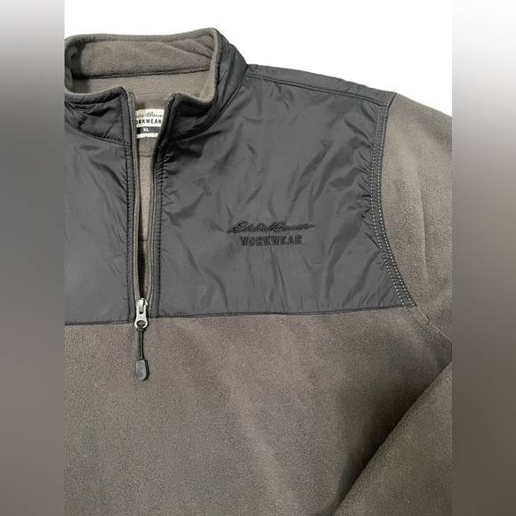 Eddie Bauer Men’s Gray 1/4 Zip Pullover - Picture 2 of 7